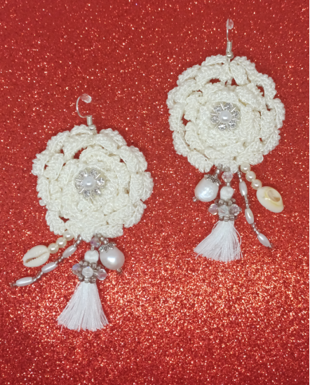 Háčkované dizajnové náušnice "Galéria umenia"